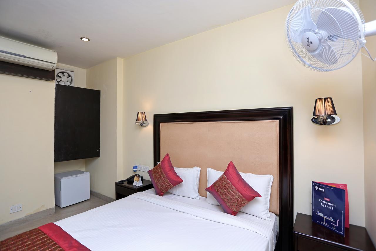 Oyo 714 Hotel De Plaza Ню Делхи Екстериор снимка