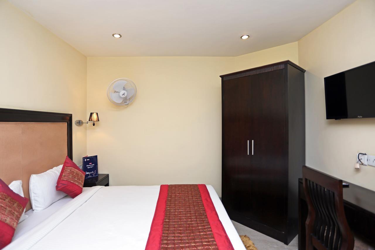 Oyo 714 Hotel De Plaza Ню Делхи Екстериор снимка